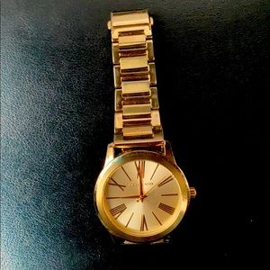 Michael Kors gold watch🔥!